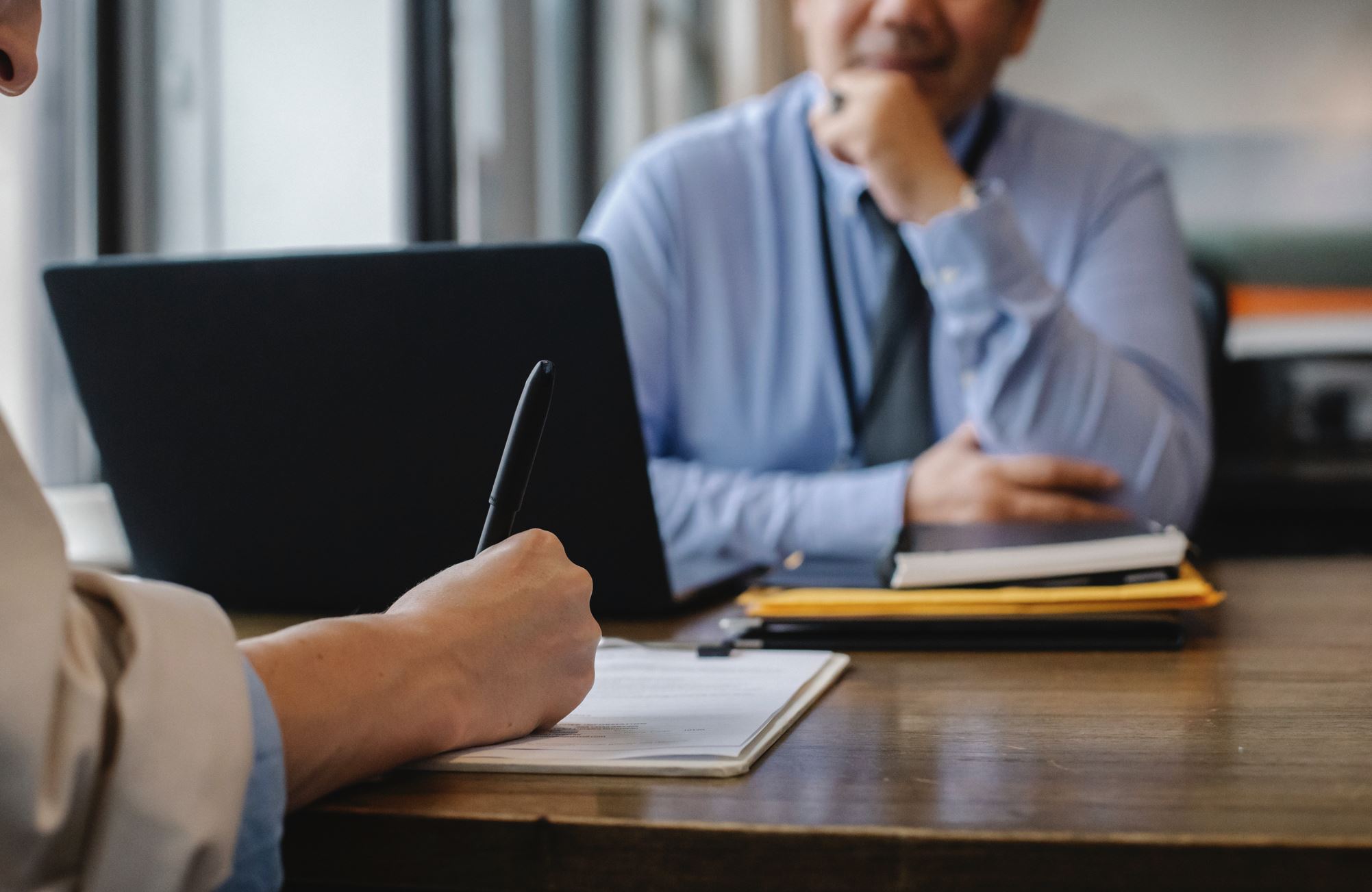 Les risques d'un contrat à durée déterminée : l'importance d'un libellé exacte
